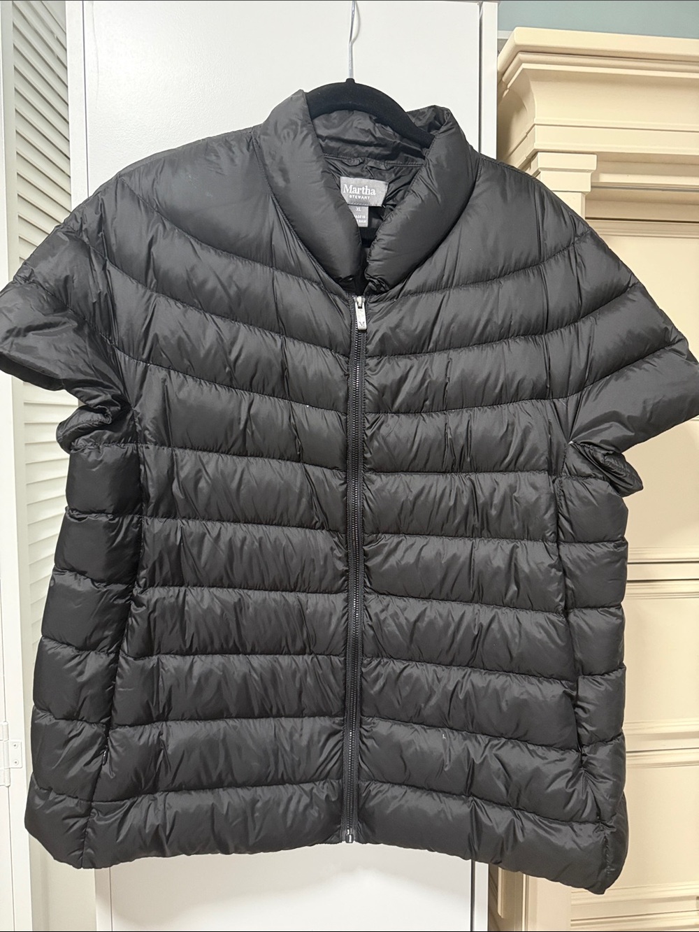 Martha Stewart Black Short-Sleeve Packable Puffer Jacket
